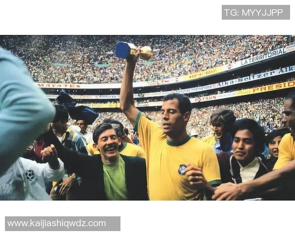 巴西足球传奇人物全景回顾与辉煌成就展示