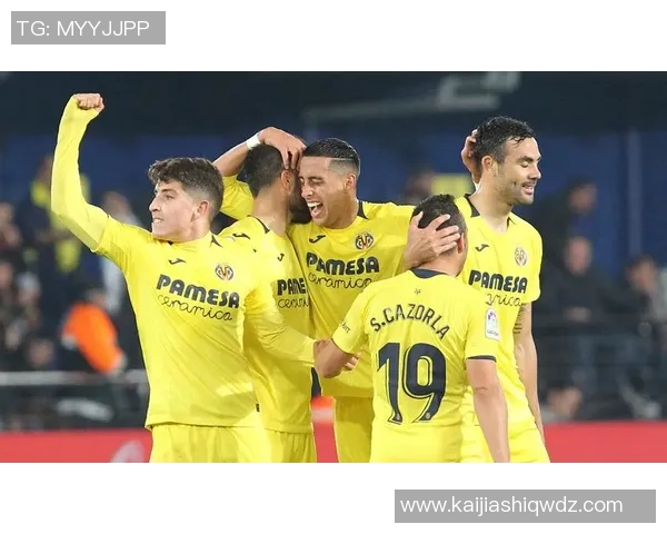 足球明星驾车风采大赏精彩瞬间合集让你领略球场外的魅力与风范